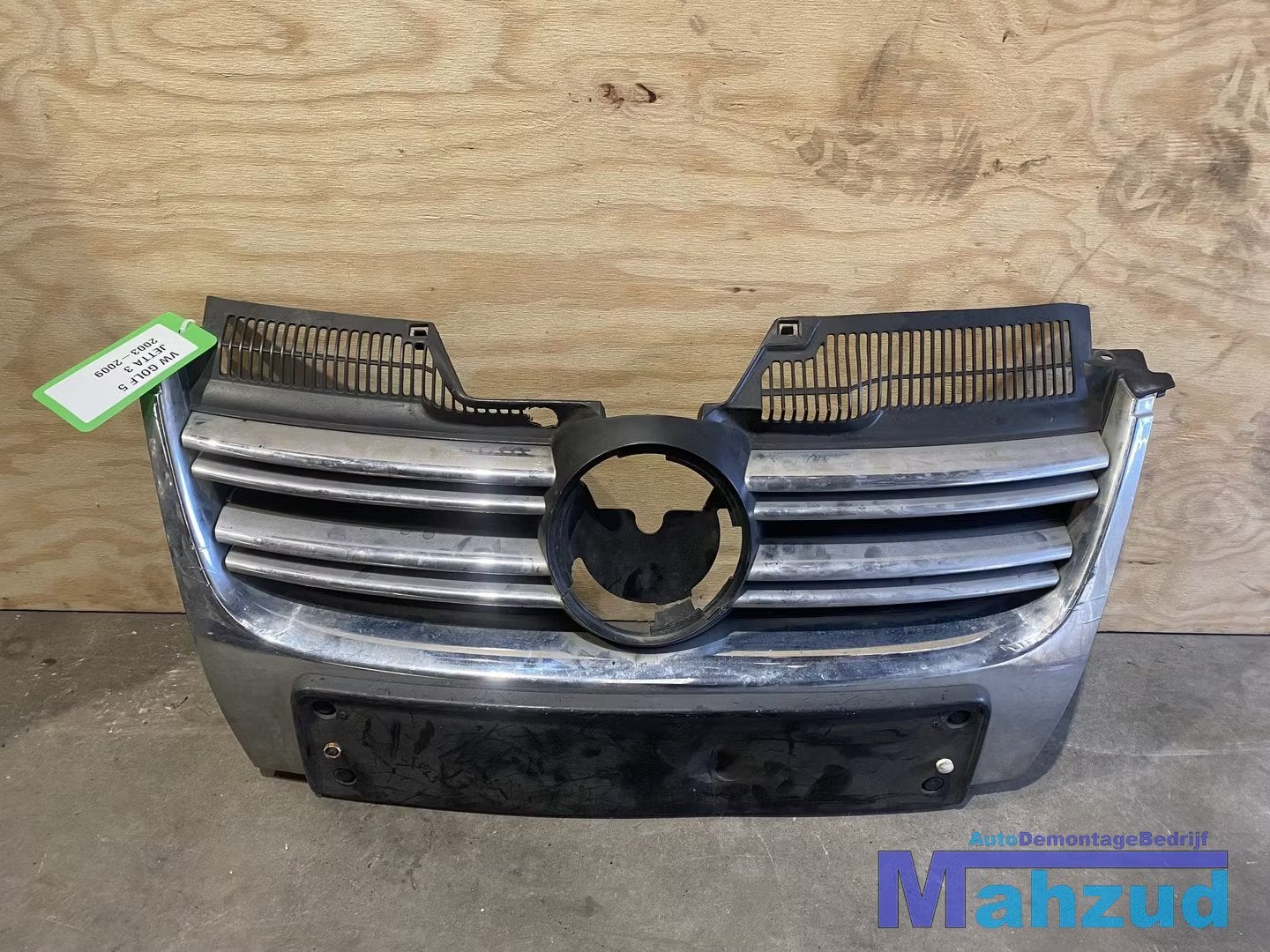 VW GOLF 5 / JETTA 3 Grille 2003-2009, Gebruikt, Volkswagen, Volkswagen AG, Vw@volkswagen.de
