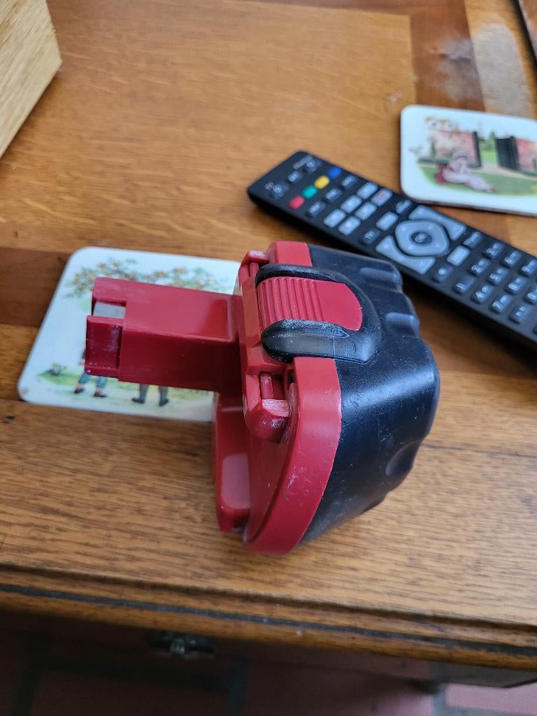 Batterie visseuse bosch 12v, Enlèvement ou Envoi, Neuf, Moins de 400 watts, Foreuse et Perceuse
