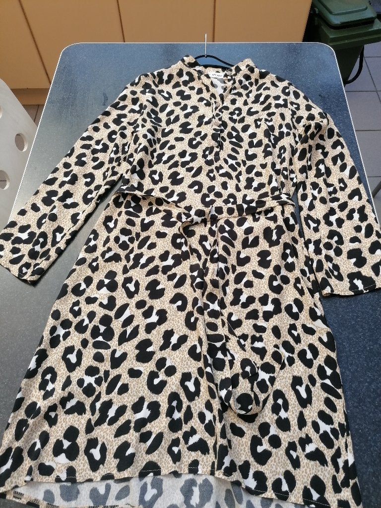 Hemd- jurk luipaard nieuw lange mouw small ook medium, Ophalen of Verzenden, Nieuw, Maat 38/40 (M)