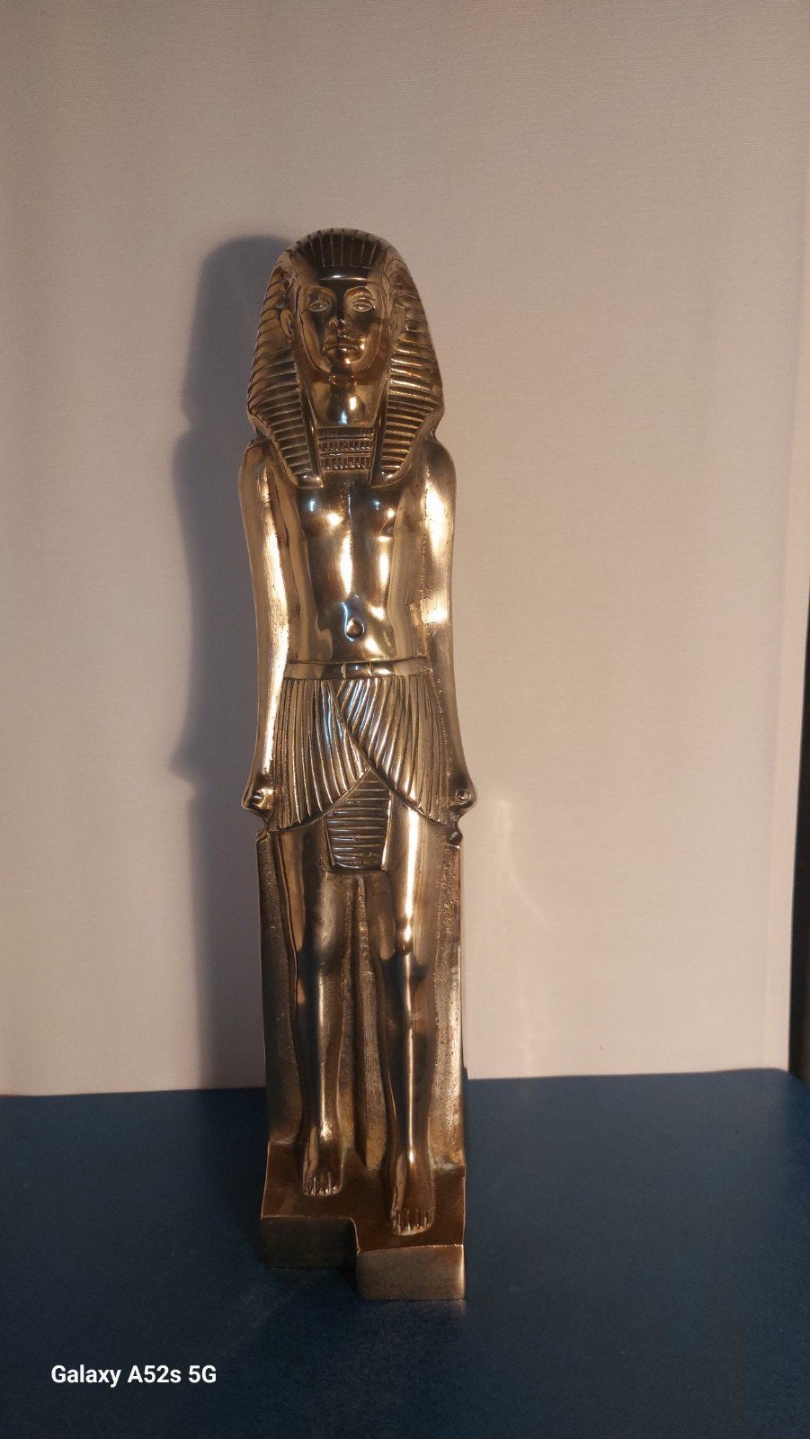 REGINA, statue de pharaon égyptien., Enlèvement ou Envoi, Cuivre