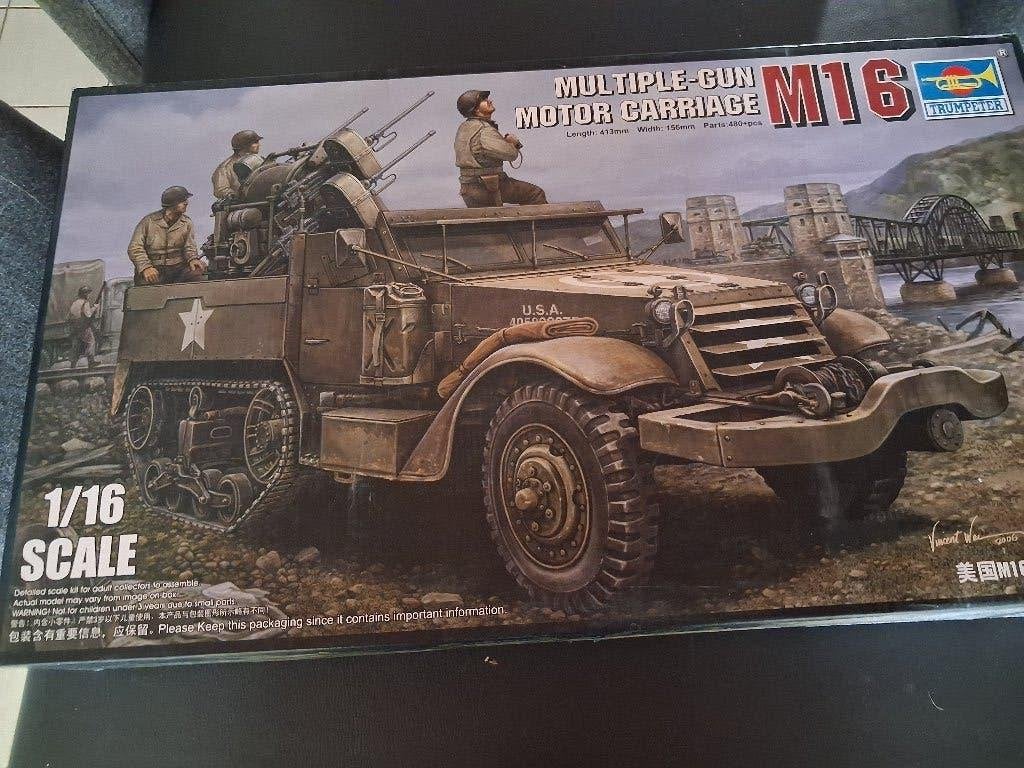 M16 Multiple Gun, Hobby en Vrije tijd, Modelbouw | Auto's en Voertuigen, Groter dan 1:32, Zo goed als nieuw, Truck, Ophalen