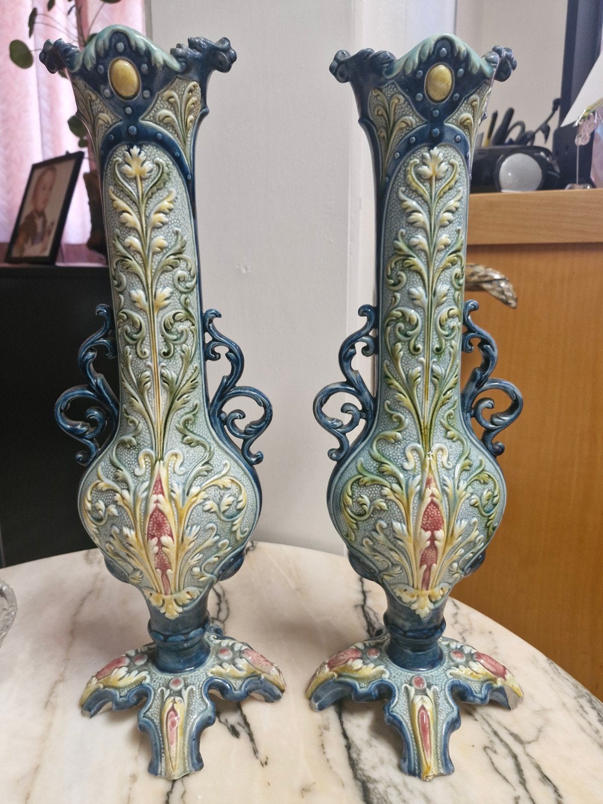Vases Art Nouveau en majolique (barbotine), Antiquités & Art, Enlèvement