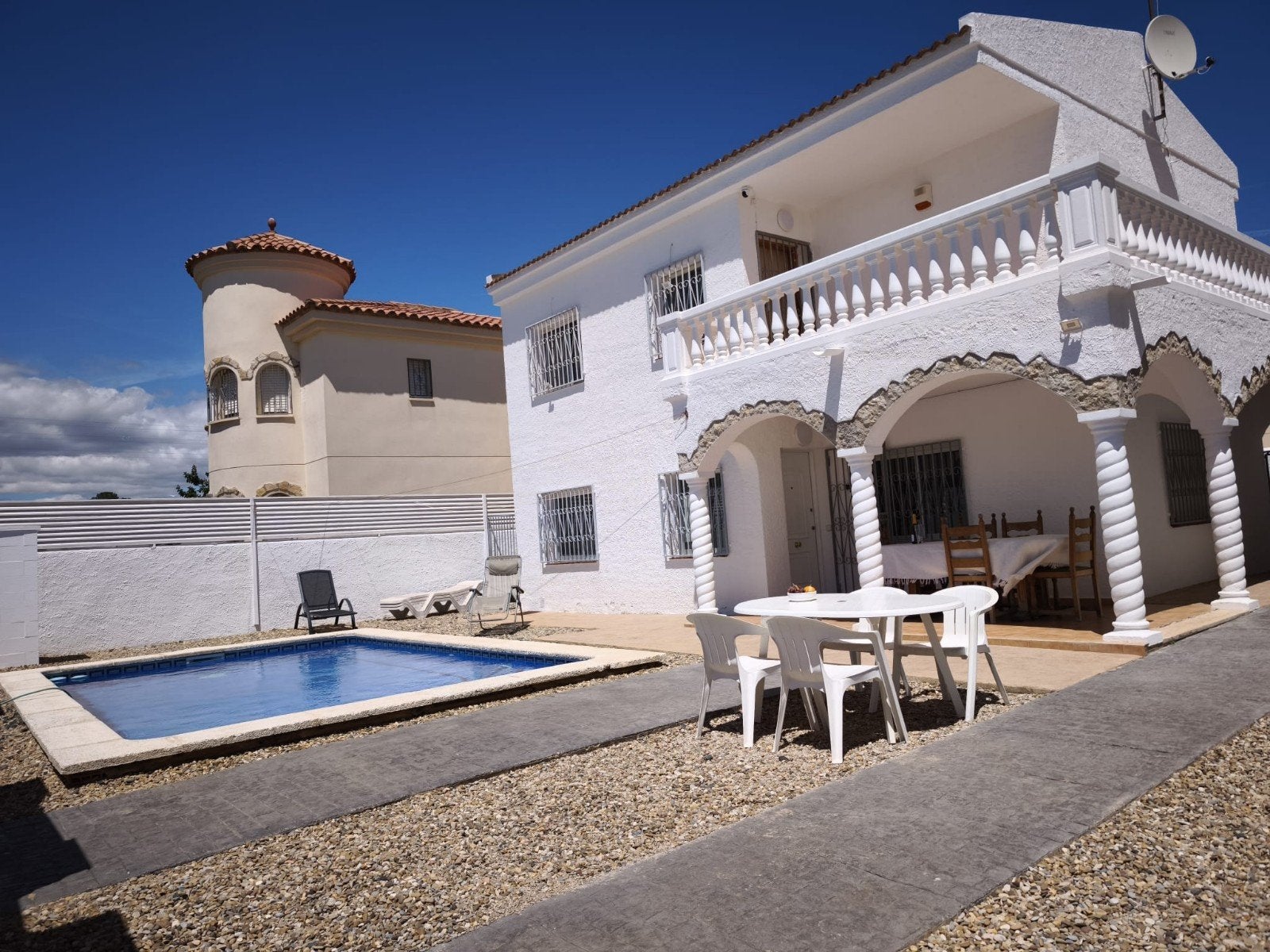 Maison de vacances en Espagne à 900 m du centre, des bars, d, Vacances, Maisons de vacances | Espagne, Piscine, Costa Dorada