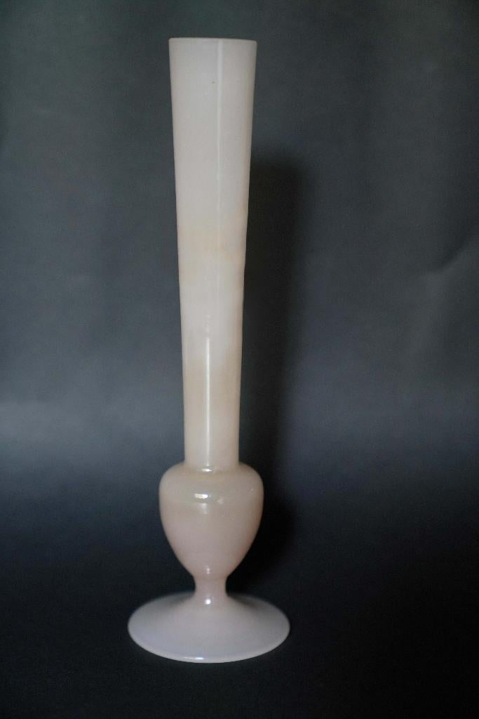 Vase soliflore en opaline de Murano, Enlèvement ou Envoi