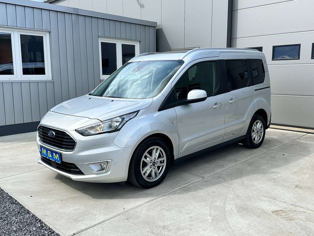 Ford Tourneo Connect Tourneo Connect 1.5 TDCi Titanium * 12M, Autos, Ford, Argent ou Gris, Achat, Euro 6, Entreprise