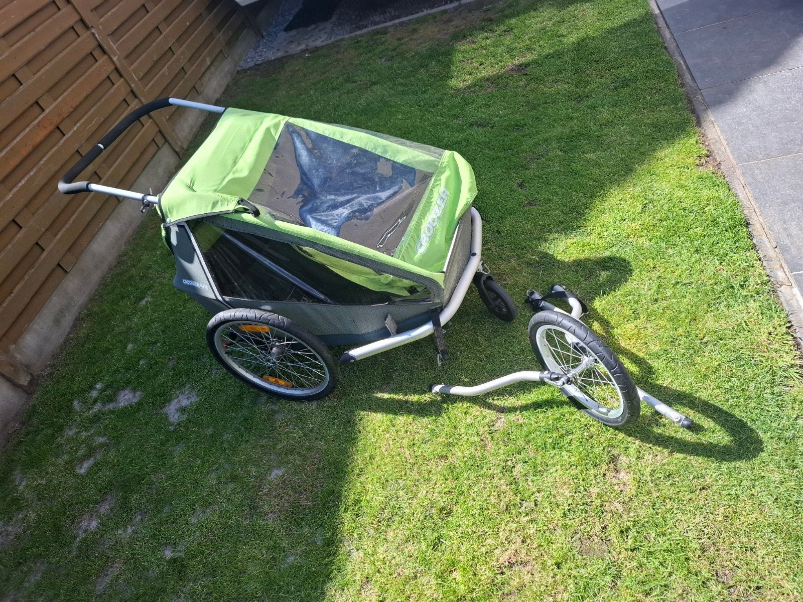 Verkoop deze fietskar van merk Croozer , voor 2 kindjes!, Ophalen