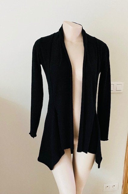 Superbe cardigan long, aspect dentelle le dos (S) — Nouveau, Vêtements | Femmes, Neuf, Cassis Collection, Enlèvement ou Envoi