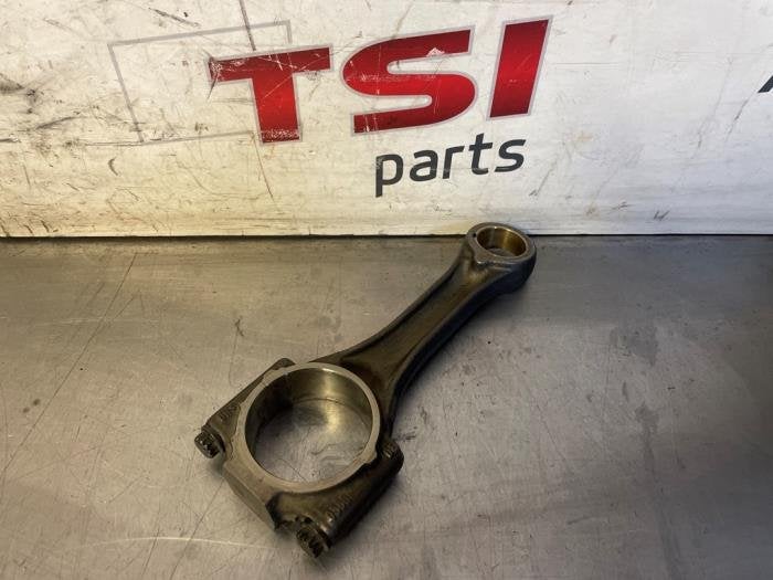 Bielle d'un Volkswagen Golf, Volkswagen, -, 3 mois de garantie, Utilisé