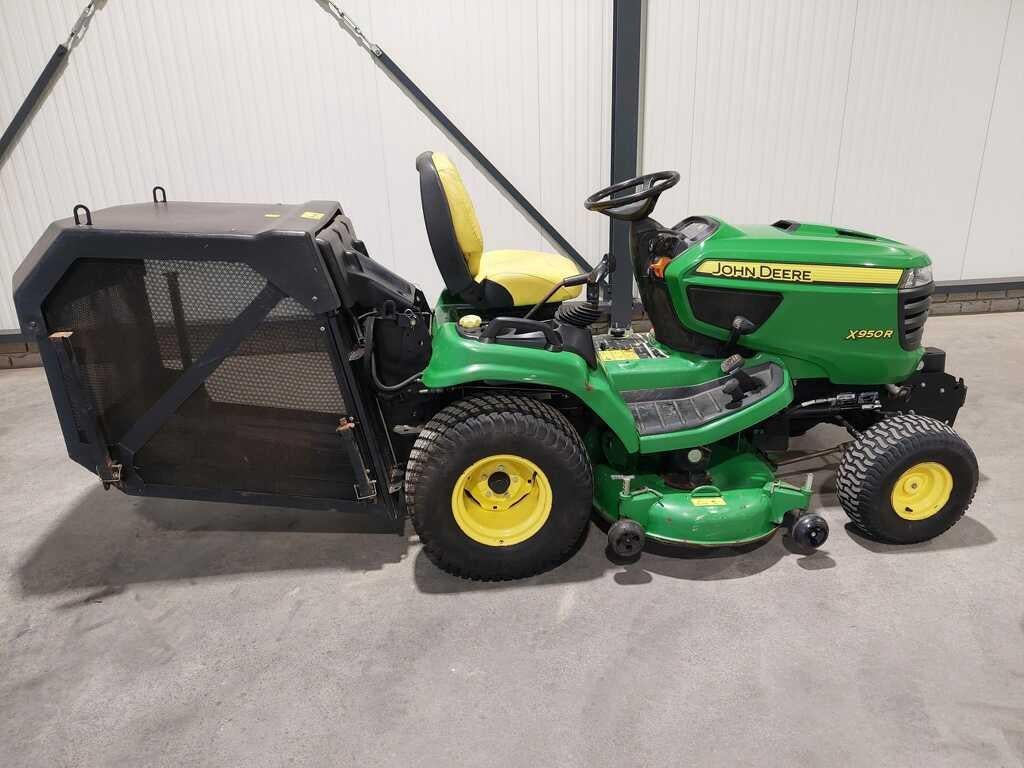 John Deere X 950R, John Deere, JDFCustomerSupport@JohnDeere.com, John-Deere-Strasse 169190
Walldorf, DE, John Deere