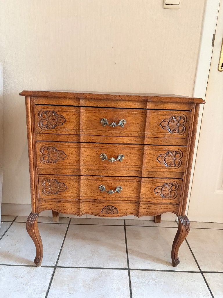 Commode, Enlèvement