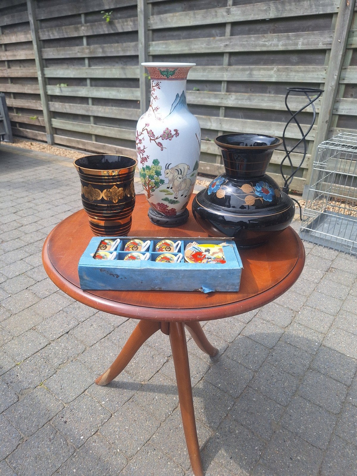 Vintage Set: Mid-Century Design Tafel met Aziatisch vazen, Ophalen