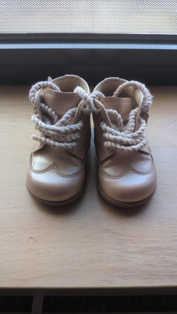 chaussures rose clair de Beberlis - 18- 25€, Enlèvement ou Envoi, Comme neuf, Chaussures, Fille