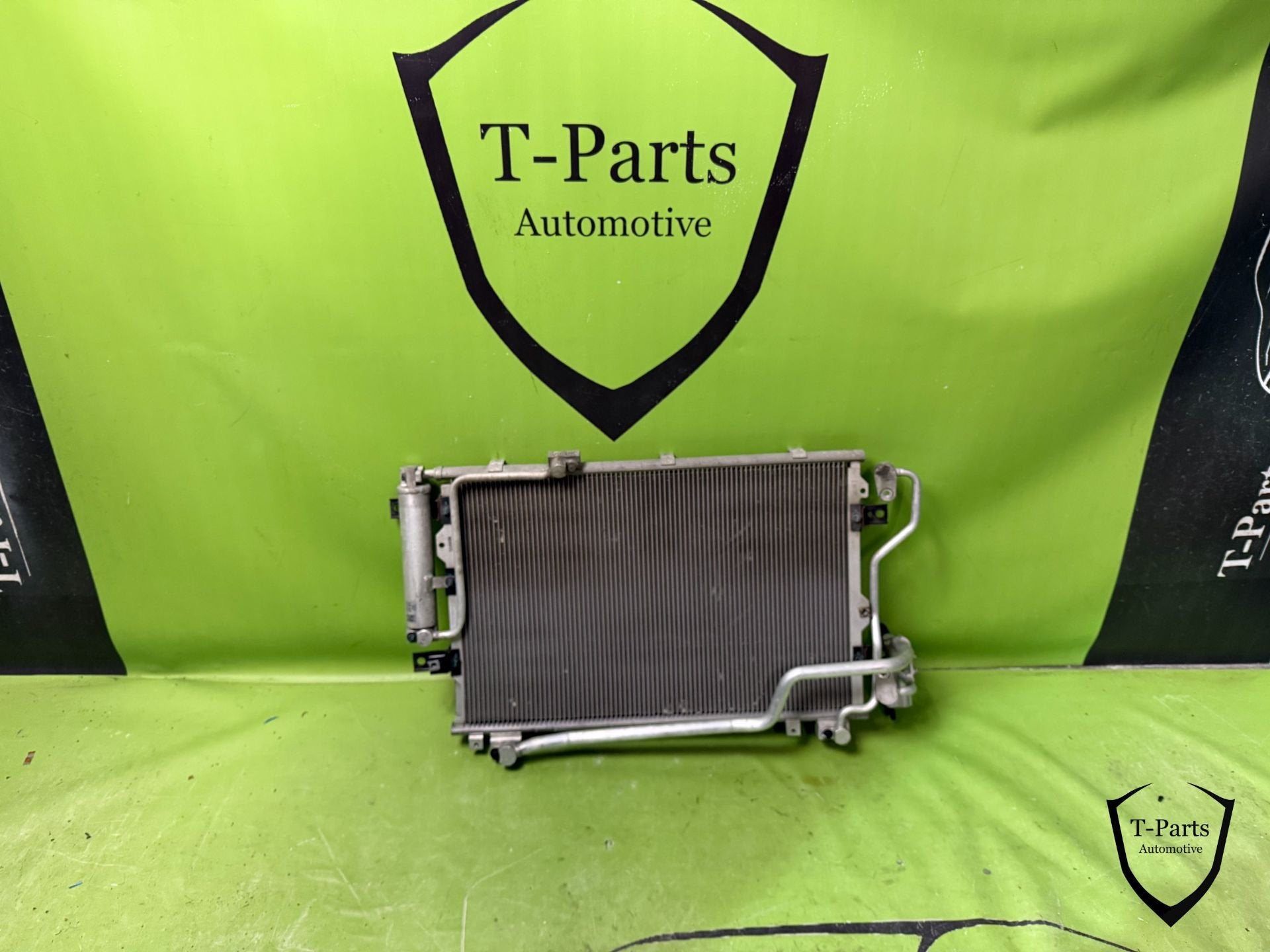 kia niro 97606k4500 airco radiateur condensor, Heolleung-ro 12
06797  Seoul, Info@kia.com, Kia Corporation, Gebruikt