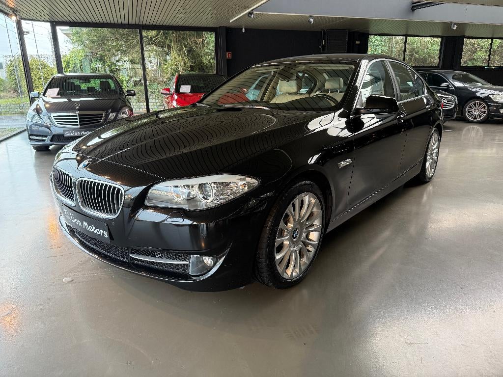BMW 520 dA BERLINE*INDIVIDUAL KLEUR EN VELGEN* 1STE EIGENAAR, Automaat, Euro 5, Achterwielaandrijving, 1995 cc