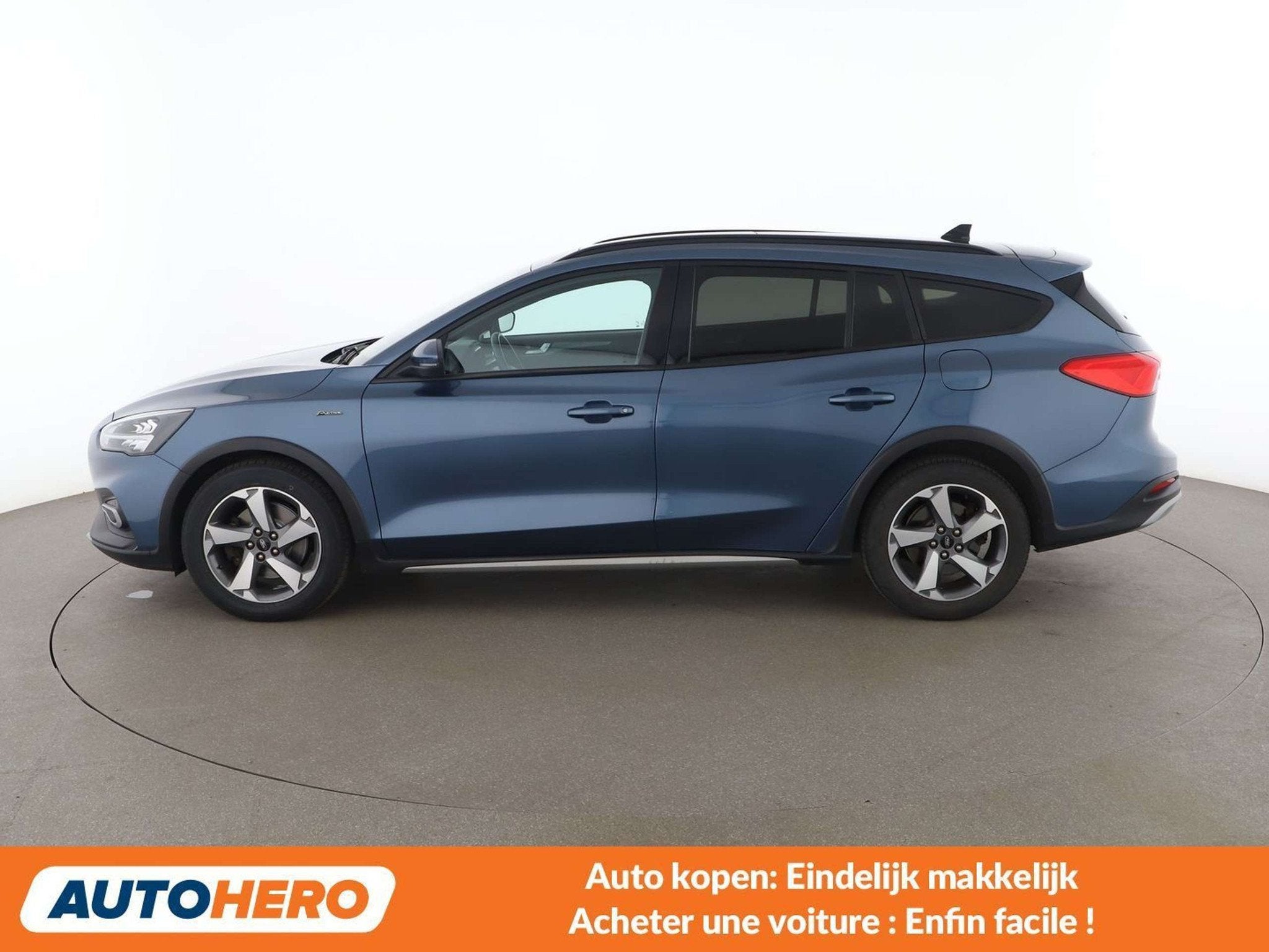 Ford Focus 1.0 EcoBoost Active (bj 2020), Gebruikt, Blauw, 5 deurs, 92 kW
