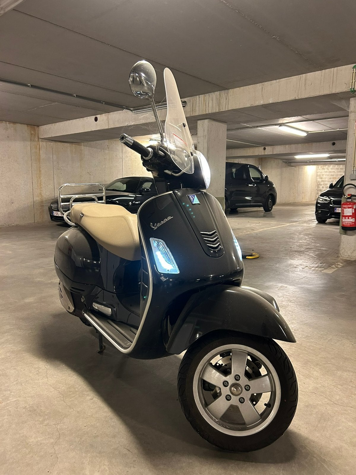 Vespa GTS 250 i.e. — 2015 — seulement 6 190 km — 2 995€, Vélos & Vélomoteurs, Autres modèles, 244 cm³, Enlèvement, Utilisé