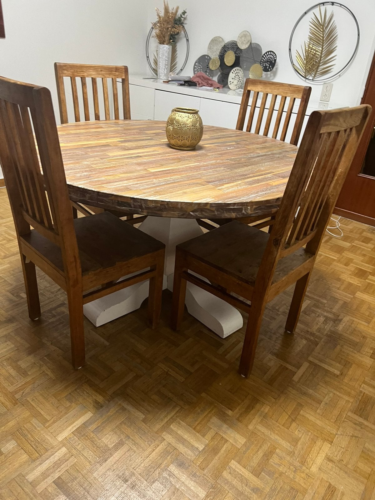 houten tafel en stoelen, Ophalen, Zo goed als nieuw