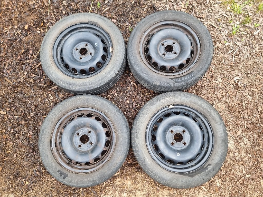 4 Jantes noir pour pneus 14 pouces, Auto-onderdelen, Banden en Velgen, Ophalen, 14 inch, Gebruikt, Velg(en)
