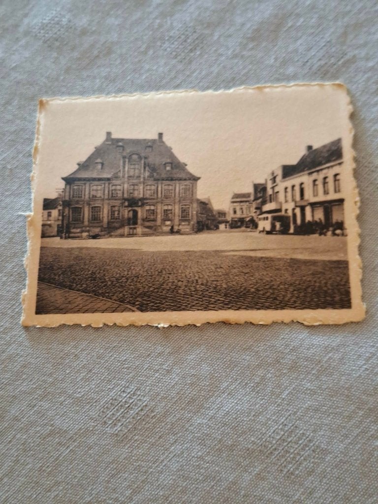 Prentje/Chromo : Torhout / Stadhuis, Enlèvement ou Envoi, Gravure, Utilisé, 1940 à 1960