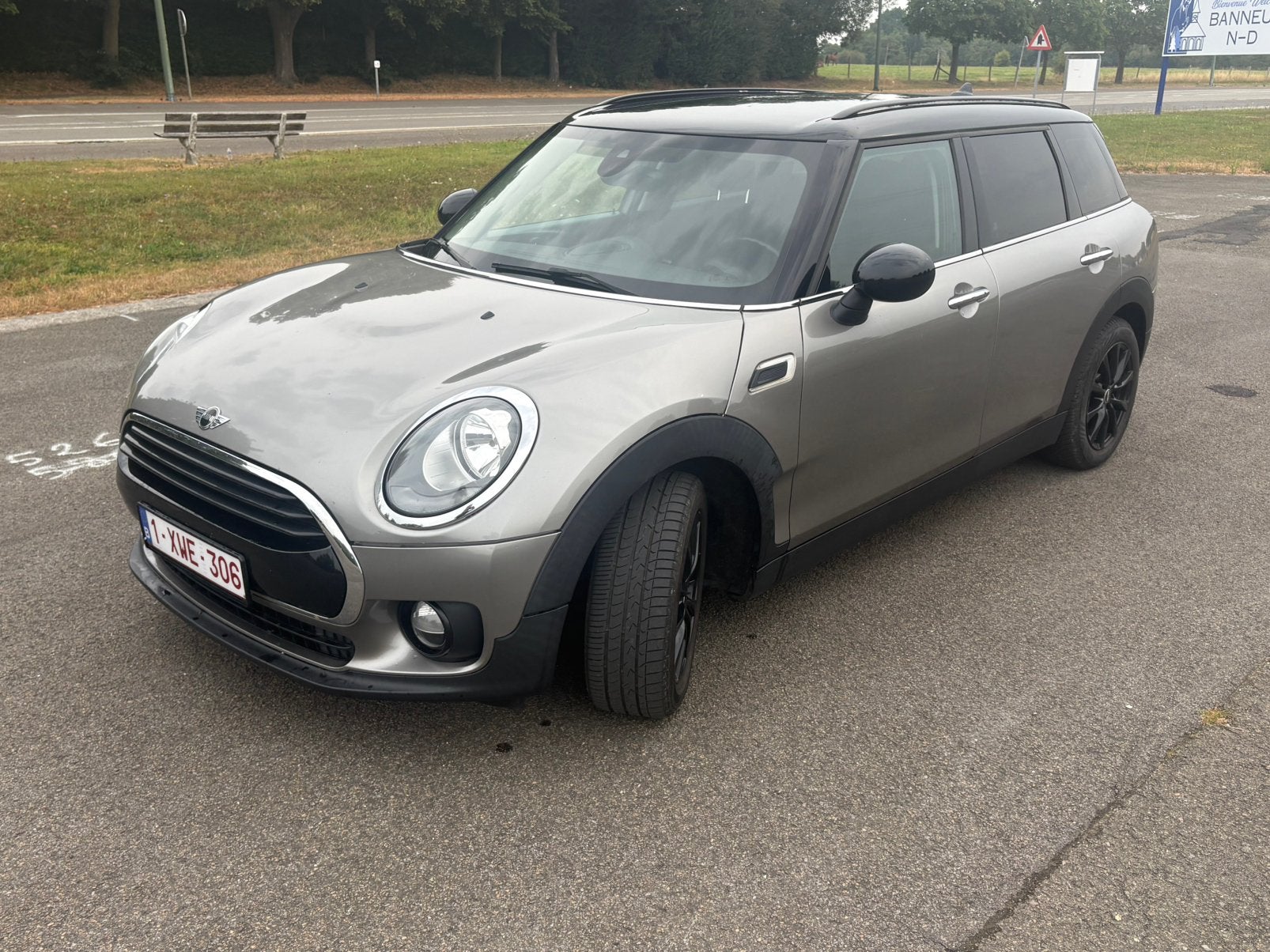 MINI CLUBMAN COOPER 1.5 essence, 100 kW, Argent ou Gris, Achat, Noir