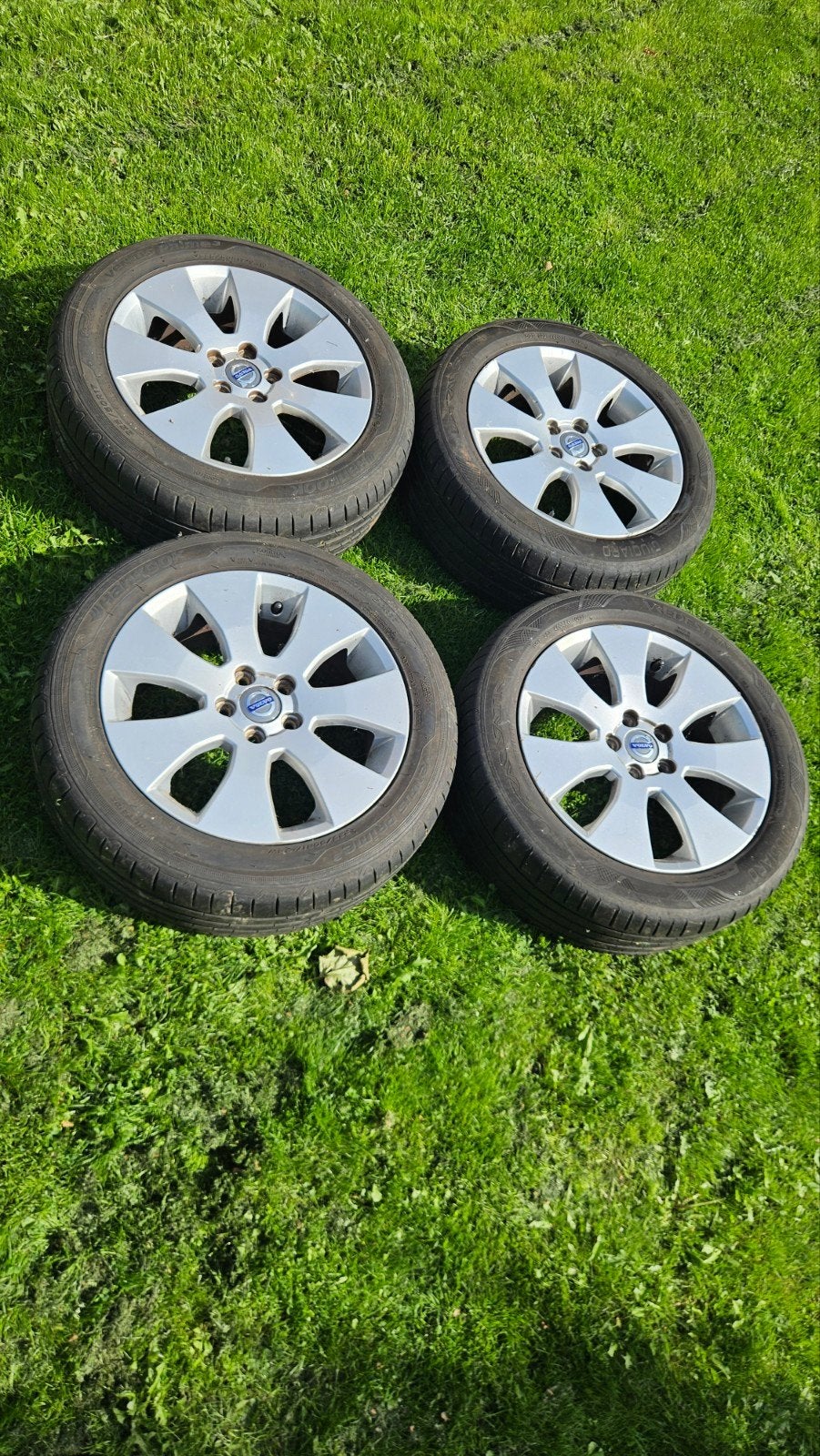 velgen met banden Volvo v70, Autos : Pièces & Accessoires, Véhicule de tourisme, Pneus été, Enlèvement, Utilisé