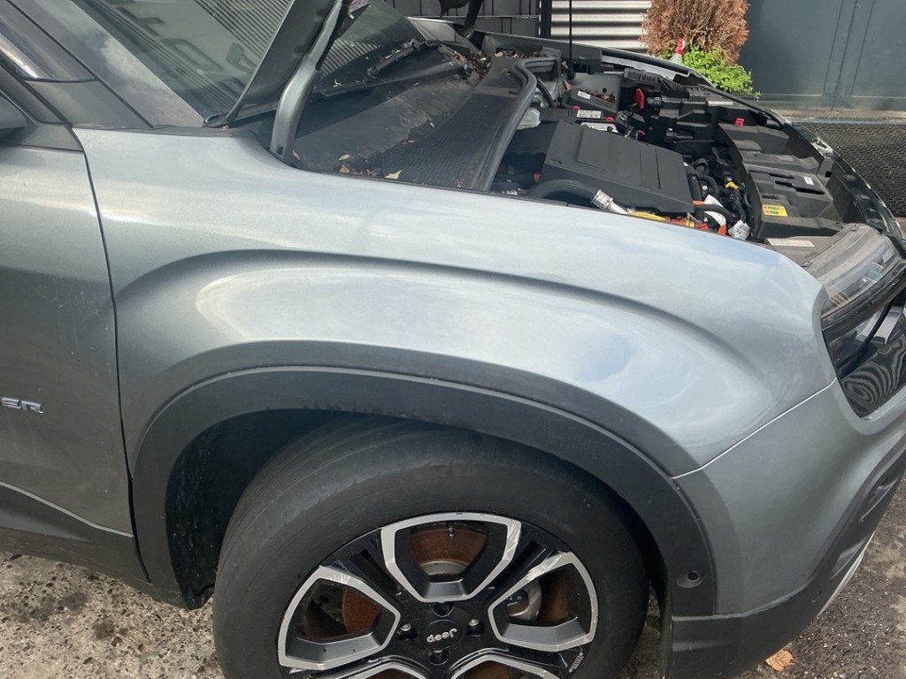 AILE AVANT DROITE Jeep Avenger (01-2022/-) (|52170582|), Webaccessibility@stellantis.com, Stellantis N.V., Garde-boue, Utilisé