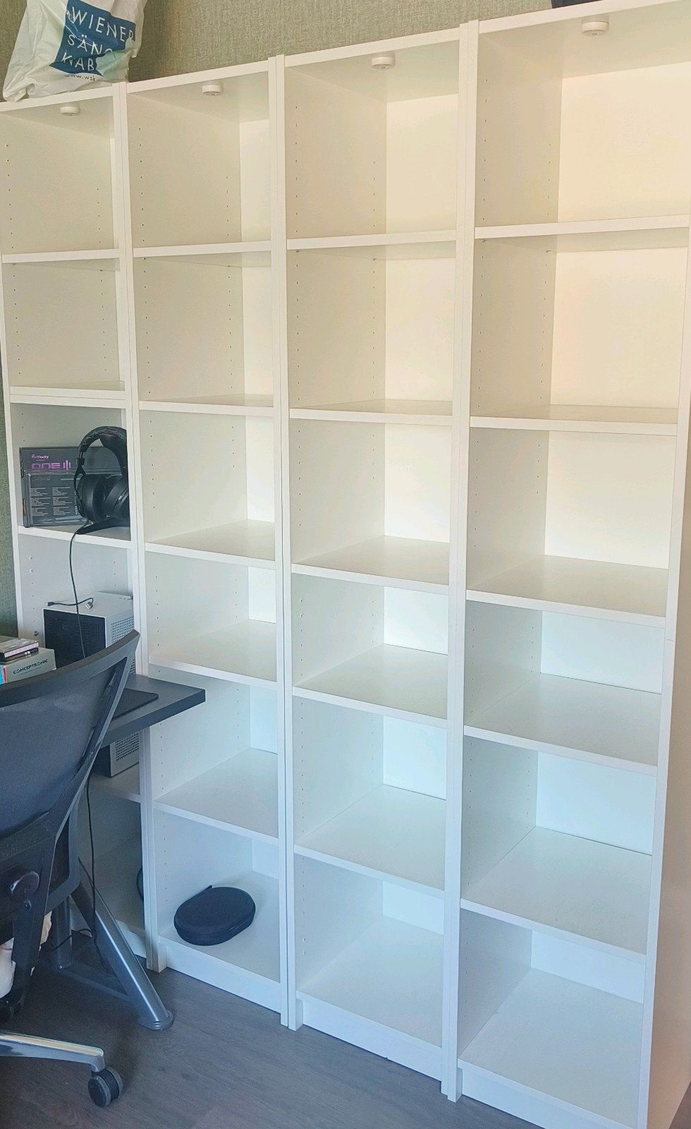 4x witte IKEA Billy kast met verlichting, Enlèvement, Utilisé