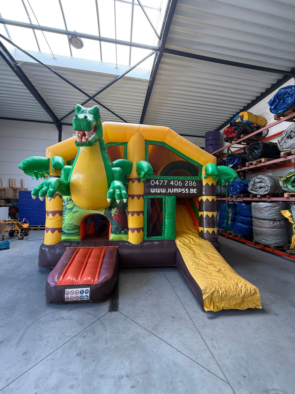 Springkasteel Dino te koop, Enlèvement, Utilisé