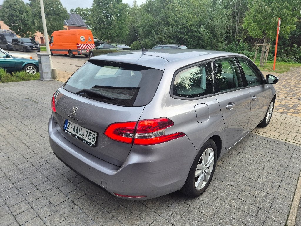 Peugeot 308SW 1.2benzine 2021 I-cockpit AC Navi GARANTIE, Autos, Argent ou Gris, Achat, 1281 kg, Euro 6