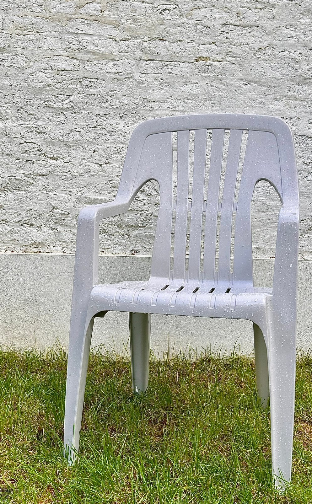3 x Lichtgrijs kunststof tuinstoelen-In goede staat!, Jardin & Terrasse, Enlèvement, Comme neuf