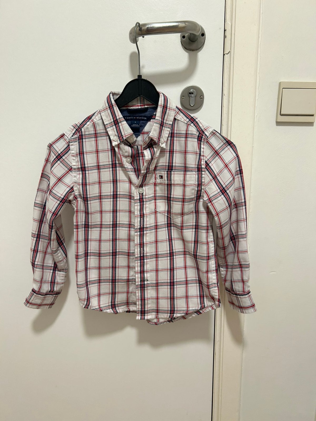Jongens hemd Tommy Hilfiger, Ophalen of Verzenden, Zo goed als nieuw, Maat 104