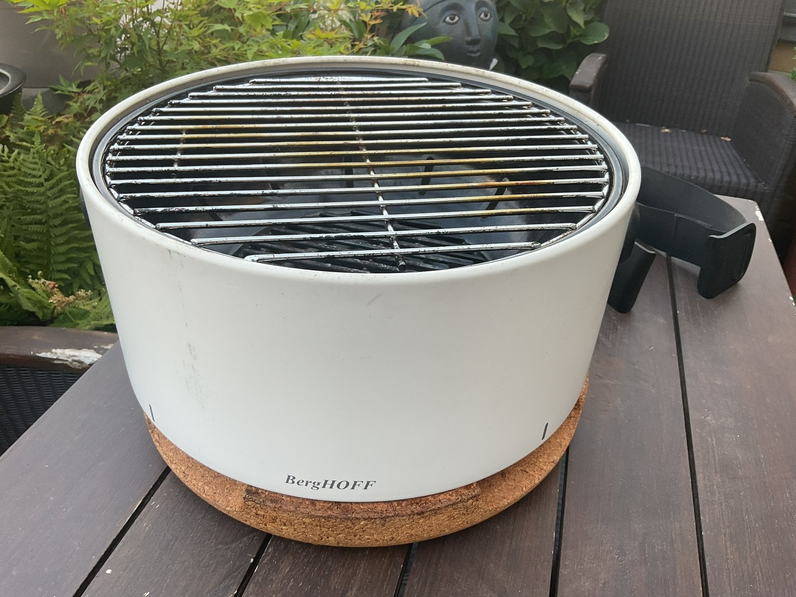 Houtskool barbecue “Berghof”, Ophalen, Zo goed als nieuw