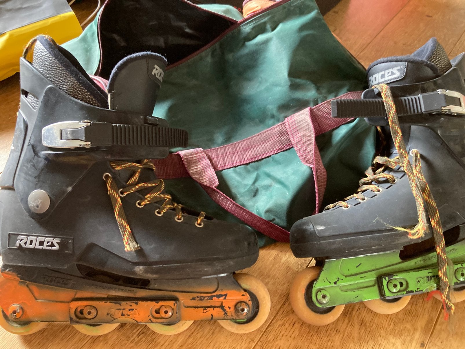 Inline skeelers, Sports & Fitness, Patins à roulettes alignées, Enlèvement, Utilisé, Rollers 4 roues en ligne