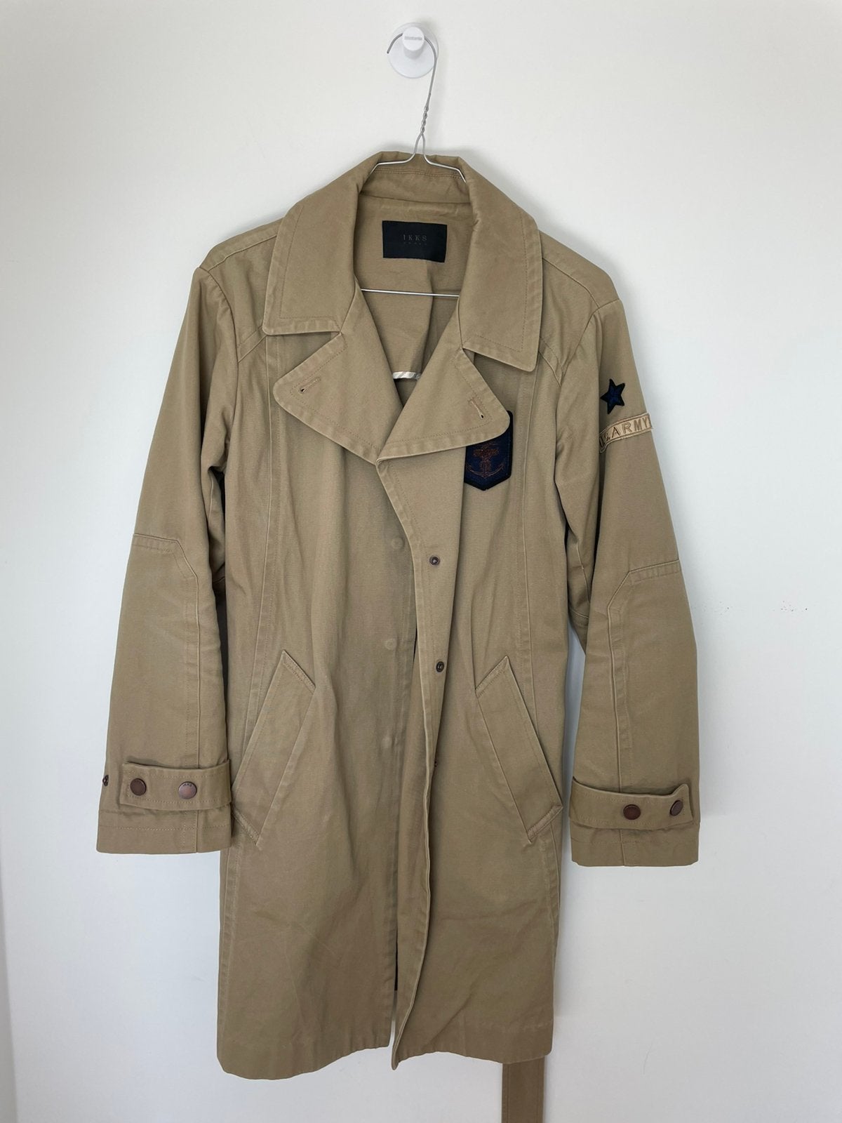 IKKS trenchcoat S, Ophalen of Verzenden, Zo goed als nieuw, Maat 36 (S), Beige