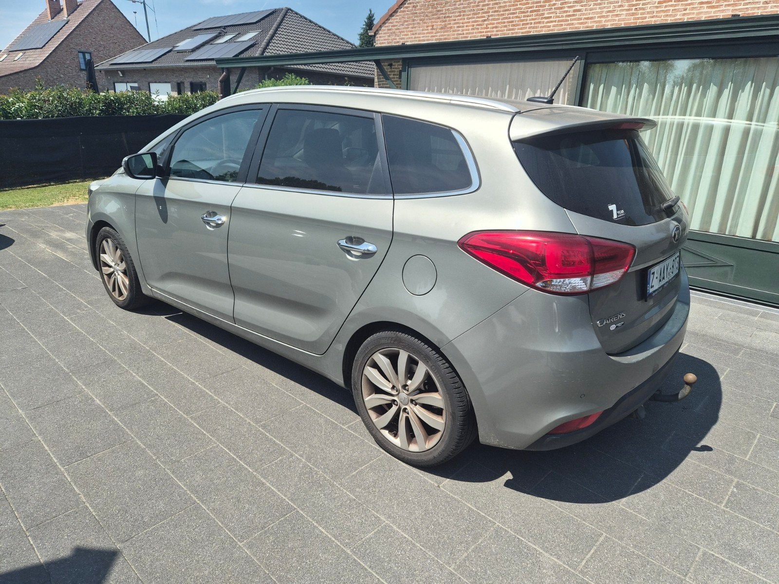 Kia Carens 1.7D AUTOMAAT 7 ZITPLAATSEN, Automaat, Monovolume, 7 zetels, Bedrijf