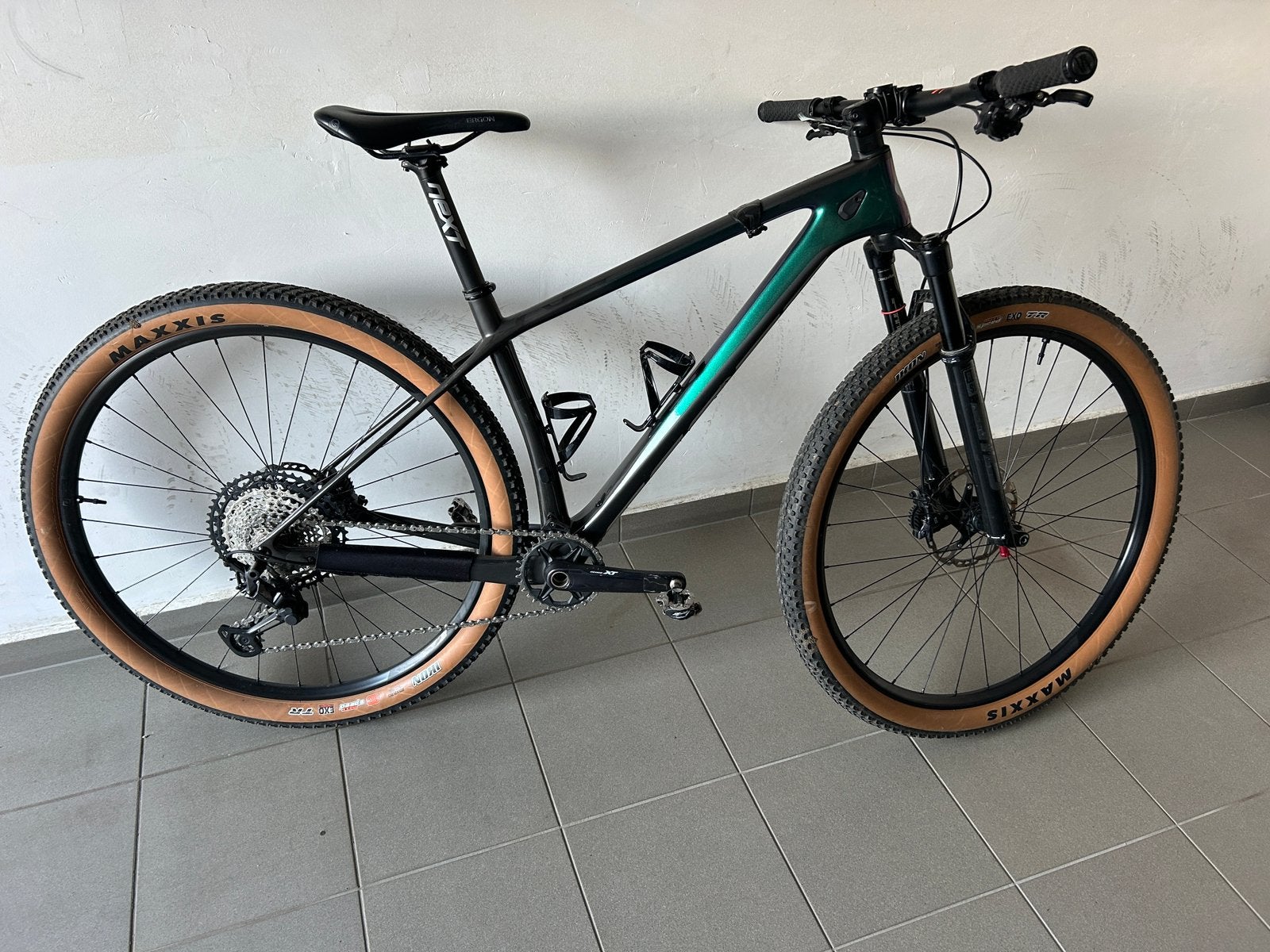 Scott scale RC Team medium, Fietsen en Brommers, Ophalen, Zo goed als nieuw