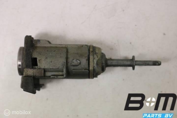 Portierslot met baard Volkswagen Polo 9N, Gebruikt