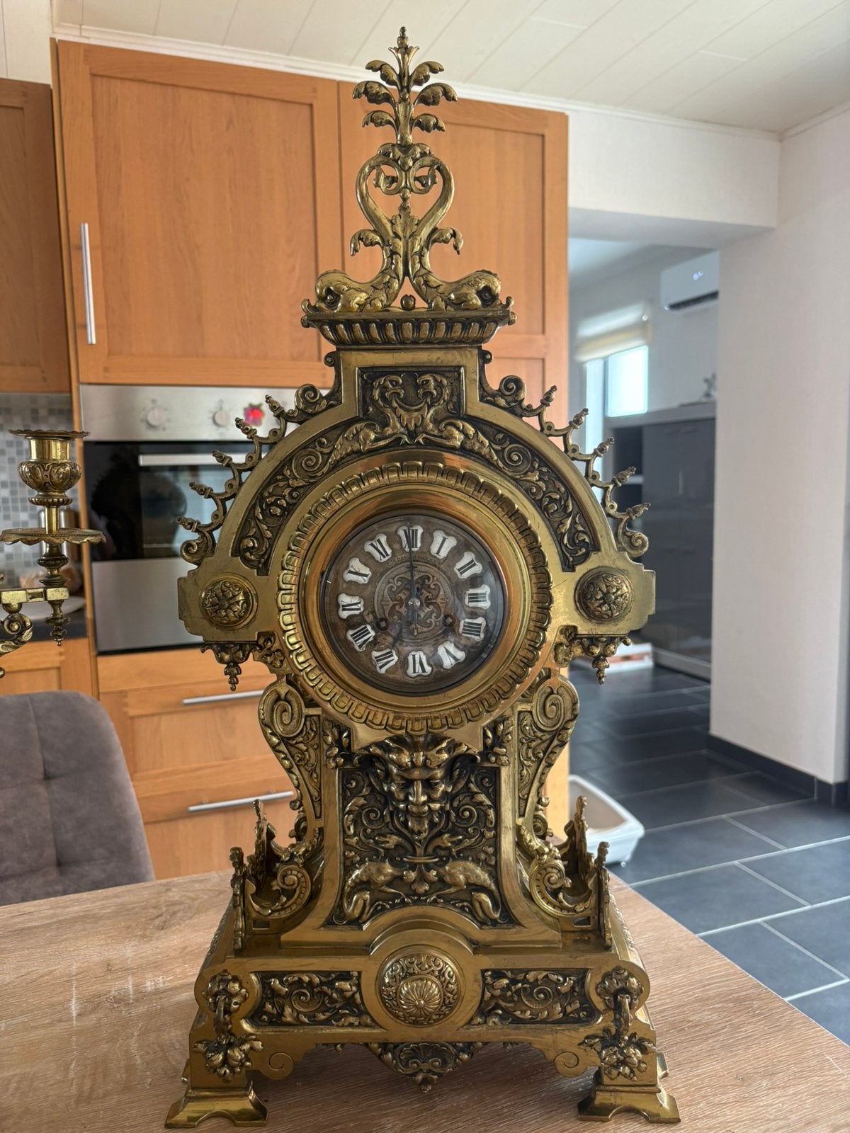 Campagnie des bronzes, Enlèvement