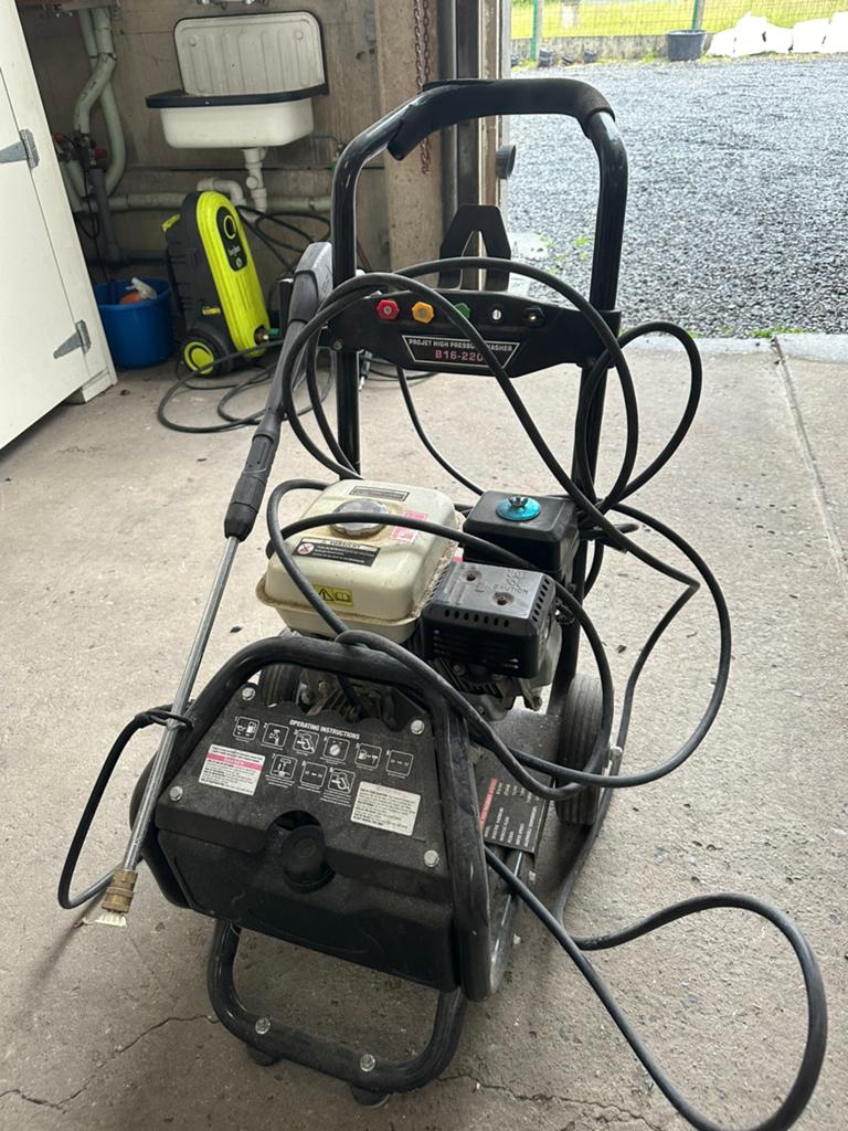 Hogedrukreiniger op benzine, Tuin en Terras, Ophalen, Zo goed als nieuw, Benzine