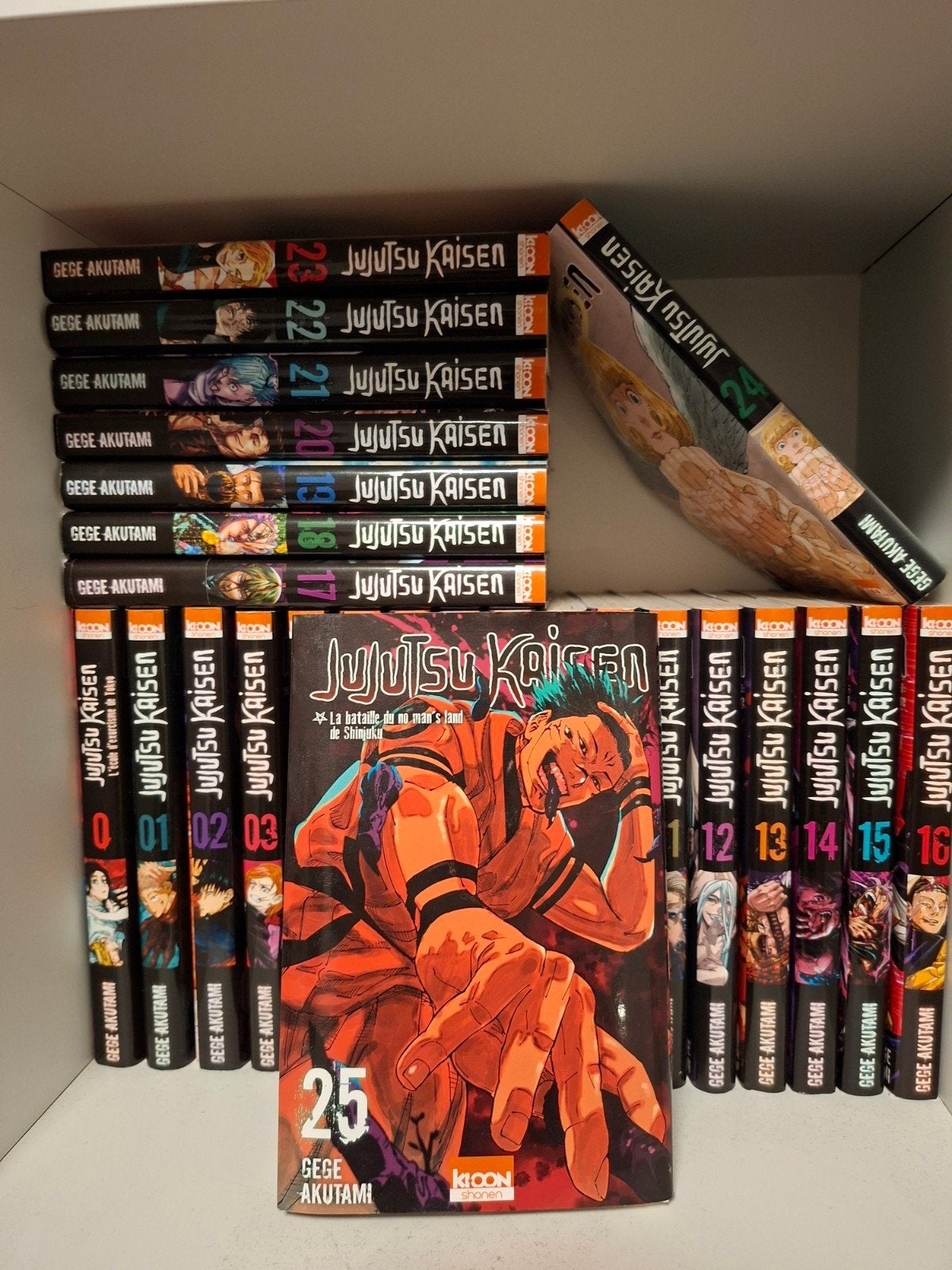 Le tom 0 à 25 (26 toms) de Jujutsu Kaisen VF, Livres, Gege Akutami, Comme neuf, Enlèvement, Plusieurs comics