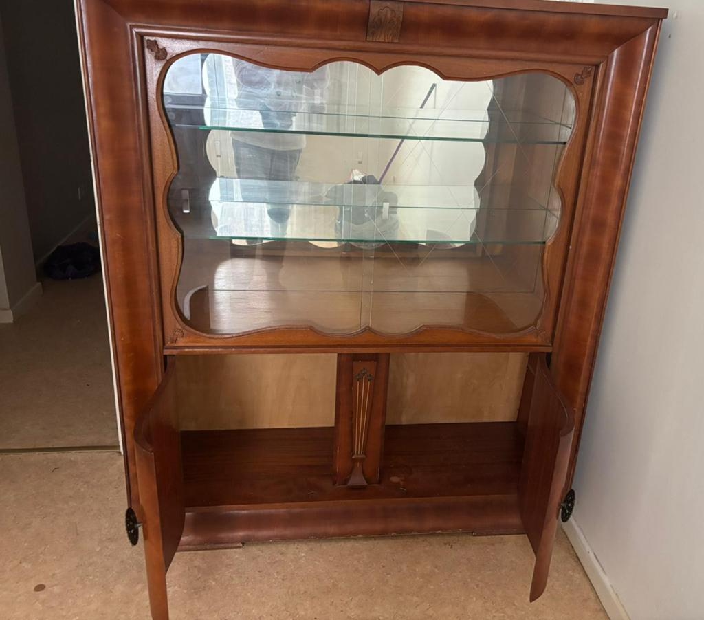 Meuble des années 1930 en bonne état vintage, Enlèvement