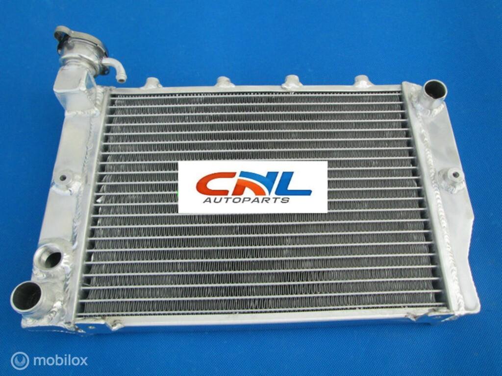 Radiateur HONDA V45 VF700C vf 700 Magna 82 83 84 1985 1986, Motoren, Nieuw, Ophalen of Verzenden