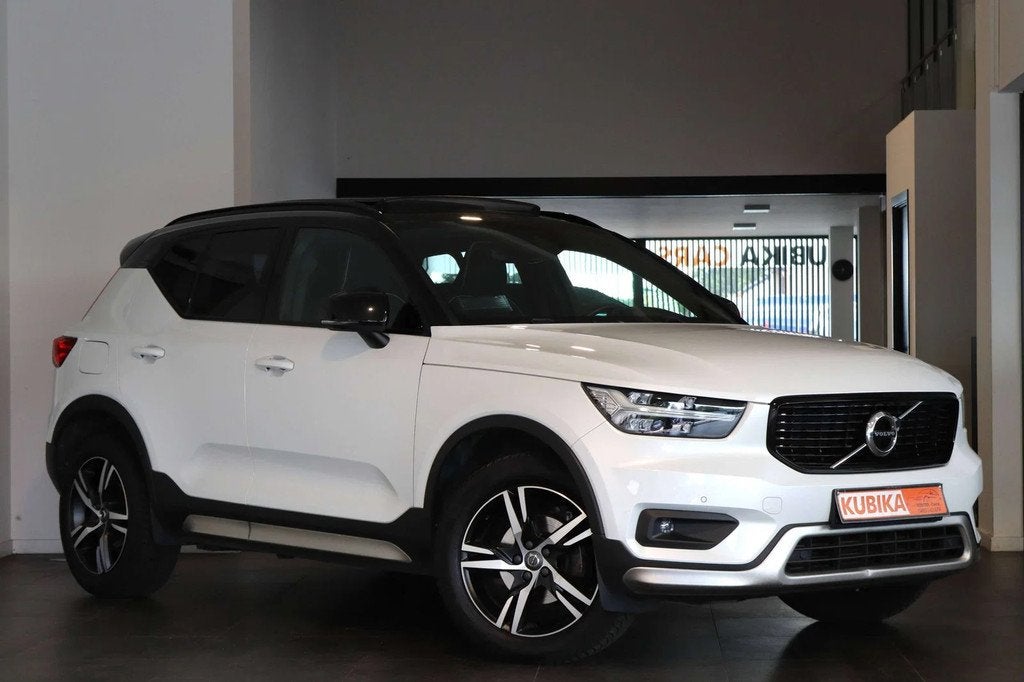 Volvo XC40 XC40 1.5 T3 R-Design Geartronic Keyless PANO Gara, Cuir, Achat, Euro 6, Entreprise