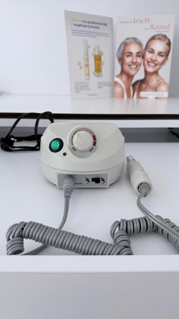 Pedicure- en manicuredroogfrees Escort II Pro als nieuw., Ophalen, Zo goed als nieuw