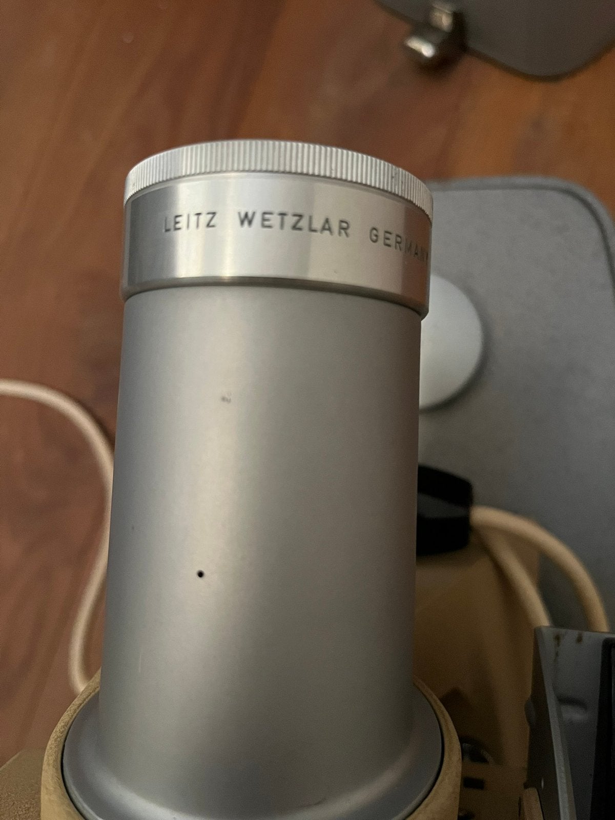Projeteur de dias vintage Leitz, Audio, Tv en Foto, Diaprojectoren, Ophalen, Zo goed als nieuw