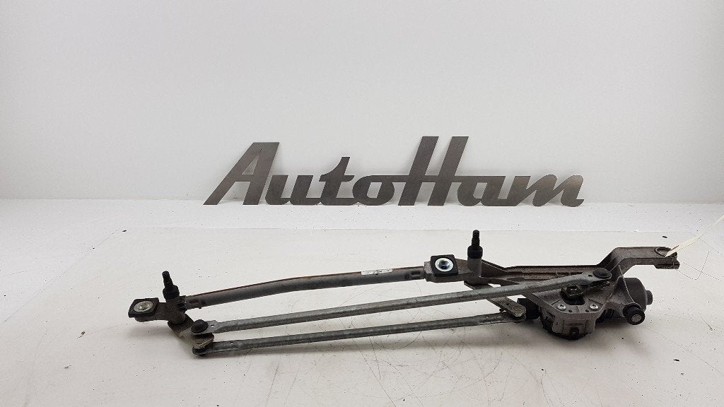 RUITENWISSER MECH + MOTOR Ford Focus 2 (01-2004/09-2012), Robert Bosch AG, Gebruikt, Ford, Robert-Bosch-Allee 1
74232  Abstatt, DE