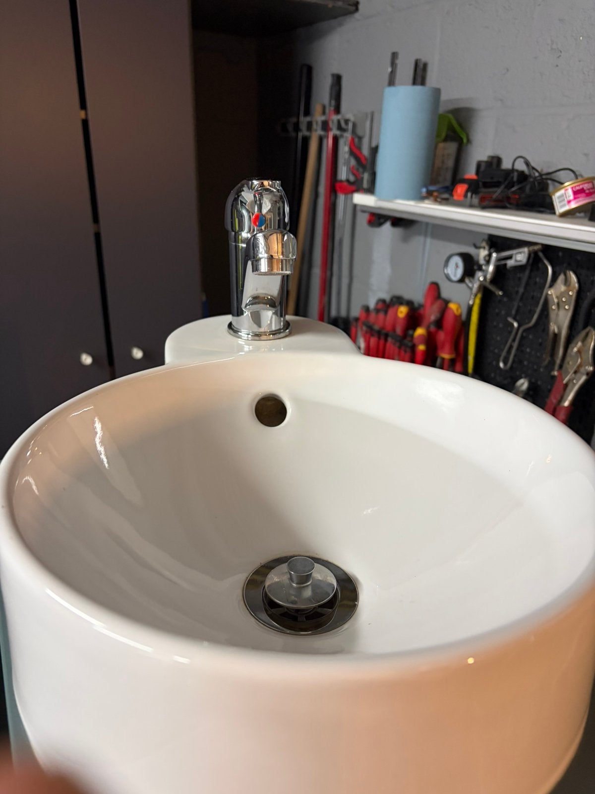Meuble pour wc avec evier et robinet., Maison & Meubles, Salle de bain | Meubles de Salle de bain, Neuf, 25 à 50 cm, Moins de 100 cm