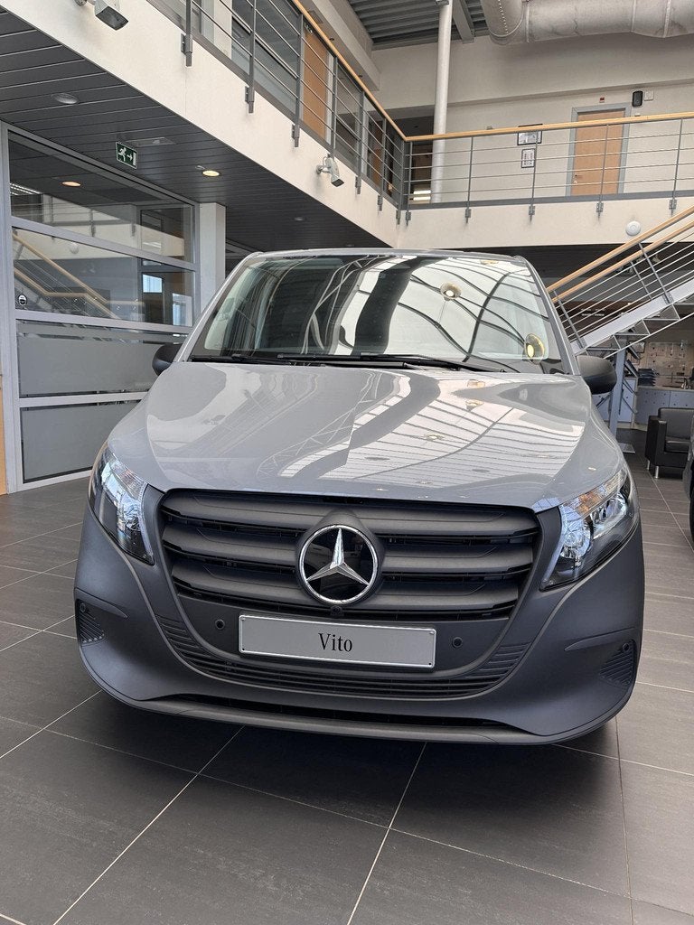 Mercedes-Benz Vito 116 CDI PRO L2 9G-Tronic, Automaat, Zwart, 4 cilinders, 2000 kg