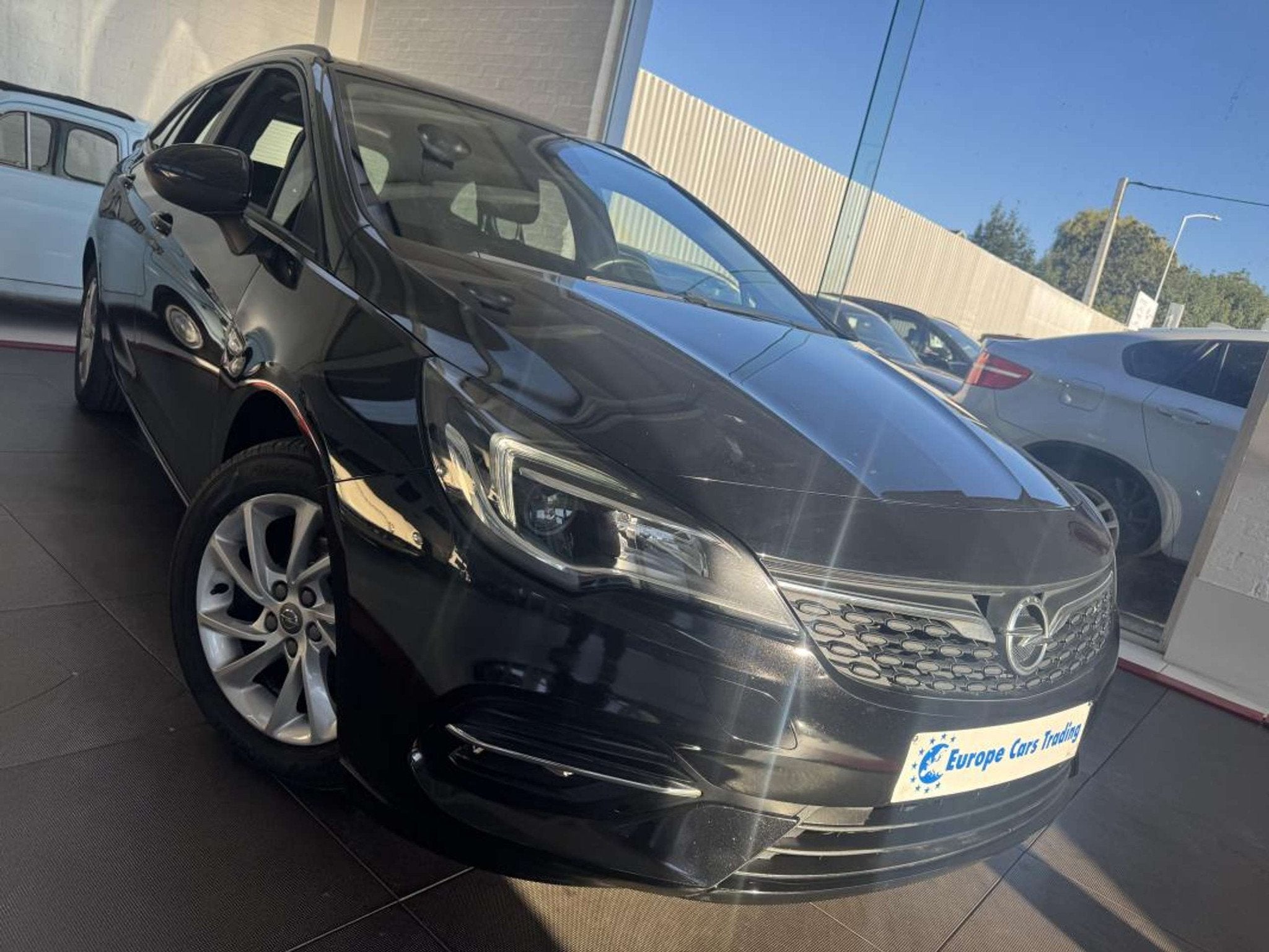 Opel Others K 1.5CRDI 122CH GPS CLIM GAR 12M (bj 2020), Auto's, 90 kW, Gebruikt, Overige modellen, Zwart