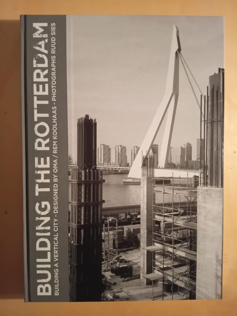 Building the Rotterdam – Architectuurboek (Rem Koolhaas), Boeken, Ophalen of Verzenden, Zo goed als nieuw, Architecten